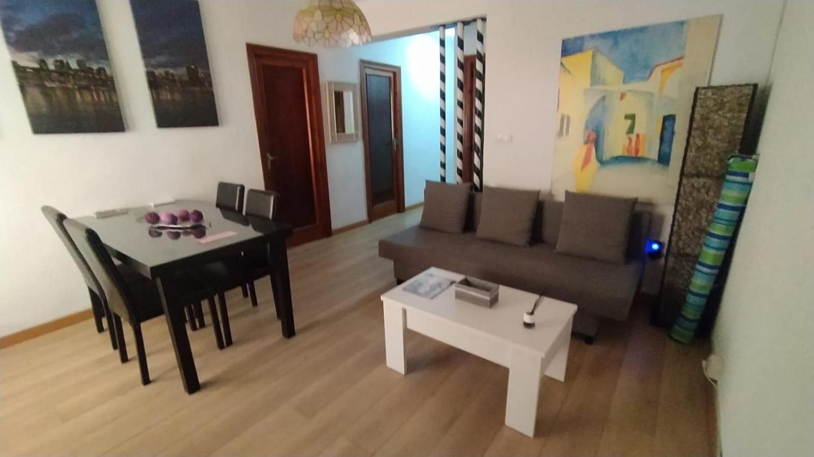 Apartamento Entero Primera Linea De Playa, Pet Friendly Tavernes de Valldigna Eksteriør billede